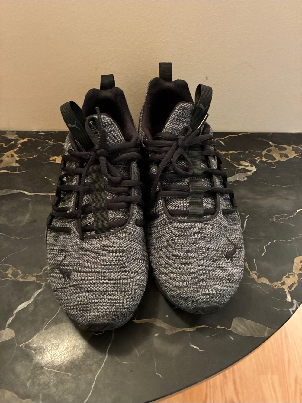 Men Puma Gray and Black Knit Sneakers in size 9
